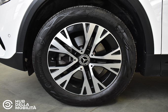 MERCEDES-BENZ GLA 200 d Automatic Progressive Advanced